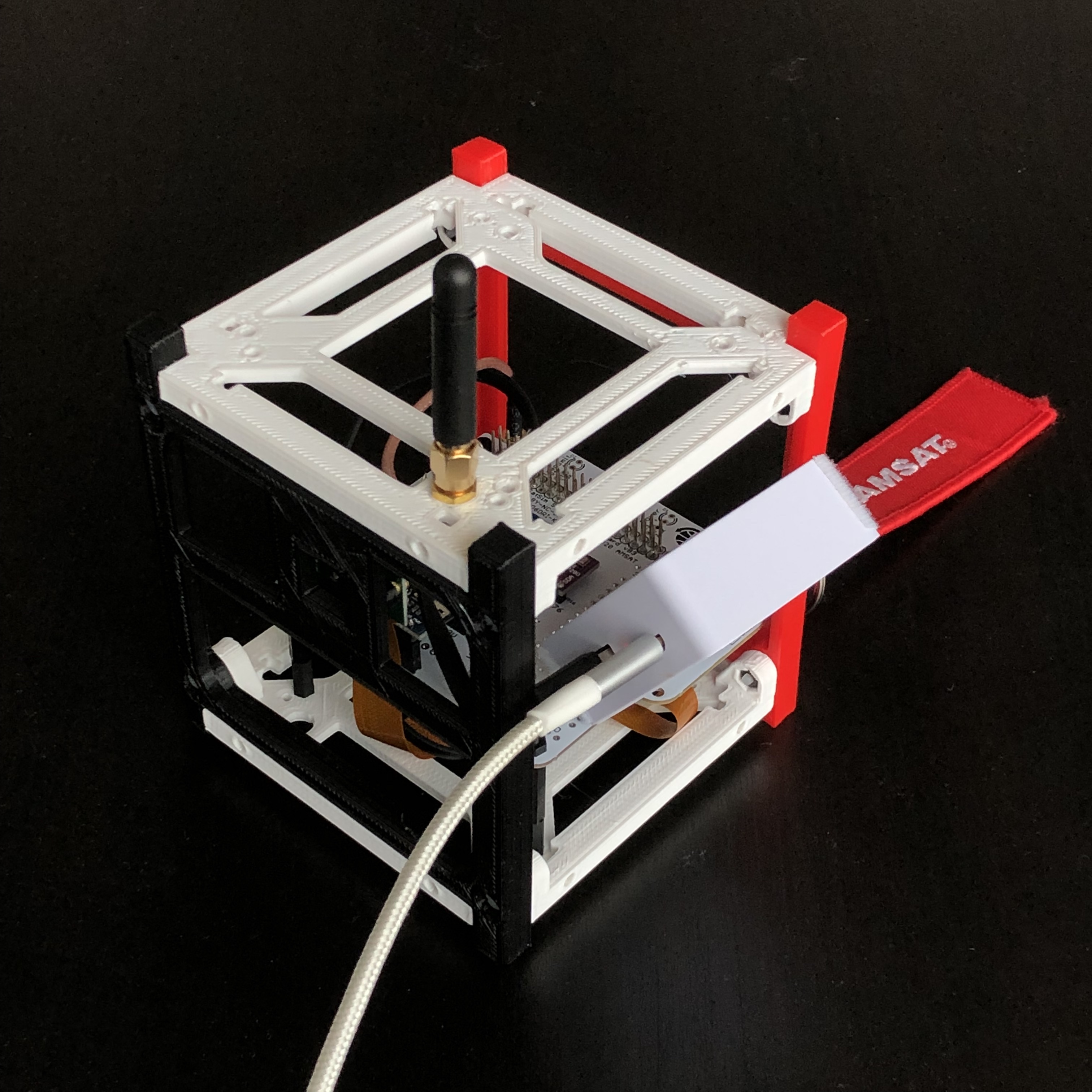 CubeSatSim Mini charging